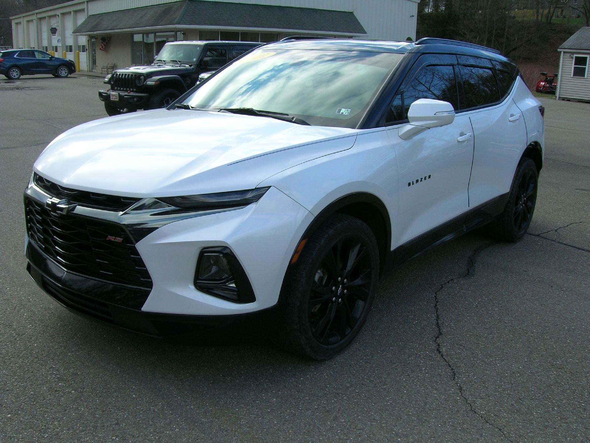 2022 Chevrolet Blazer RS in Iridescent Pearl Tricoat — front three-quarter view