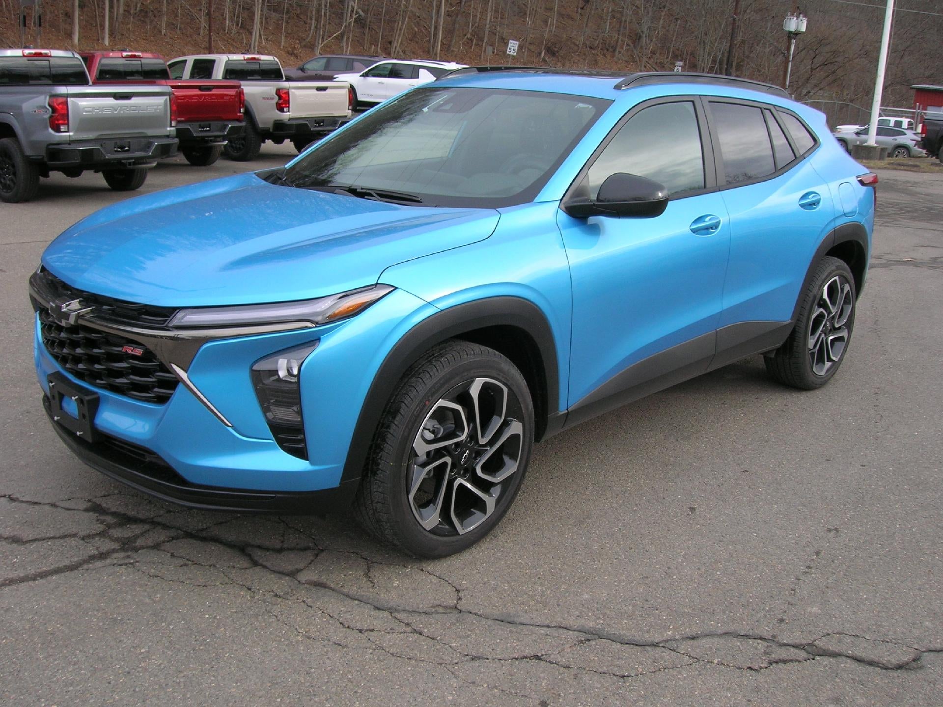 2026 Chevrolet Trax 2RS in Marina Blue Metallic — front three-quarter view